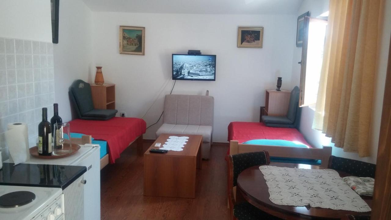 Skadar Lake - Karuc Apartments Ngoại thất bức ảnh
