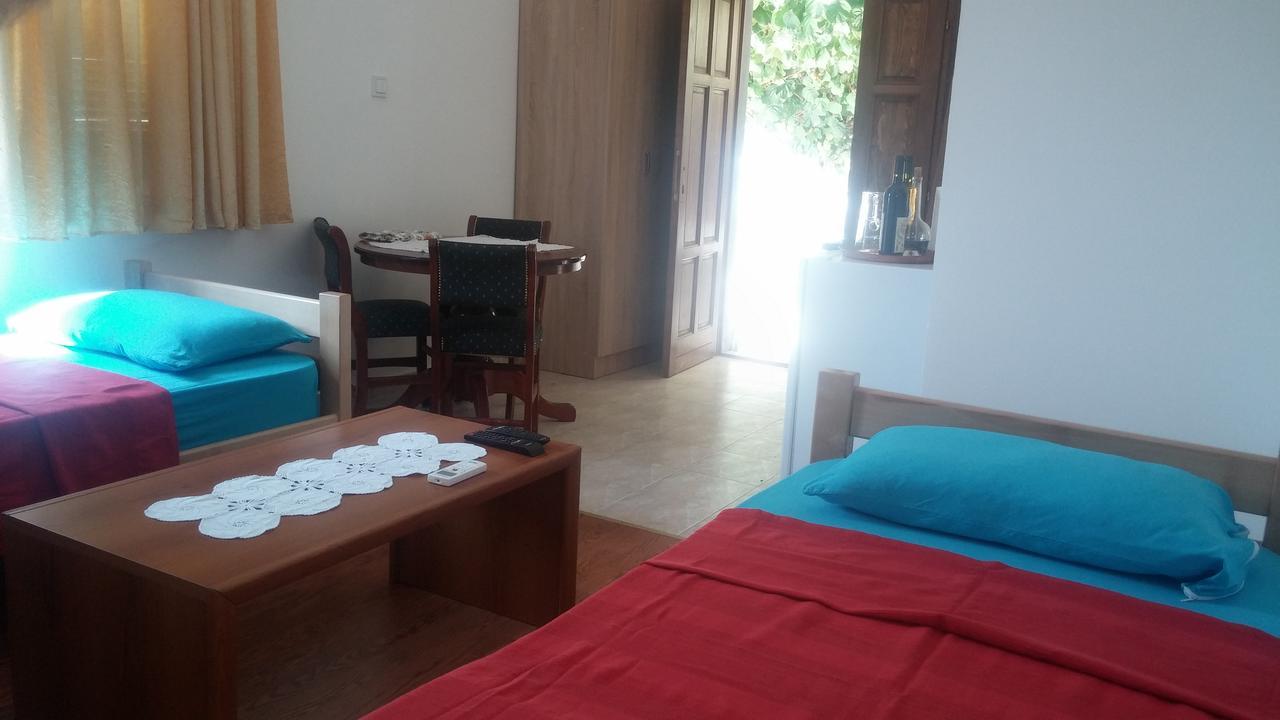 Skadar Lake - Karuc Apartments Ngoại thất bức ảnh